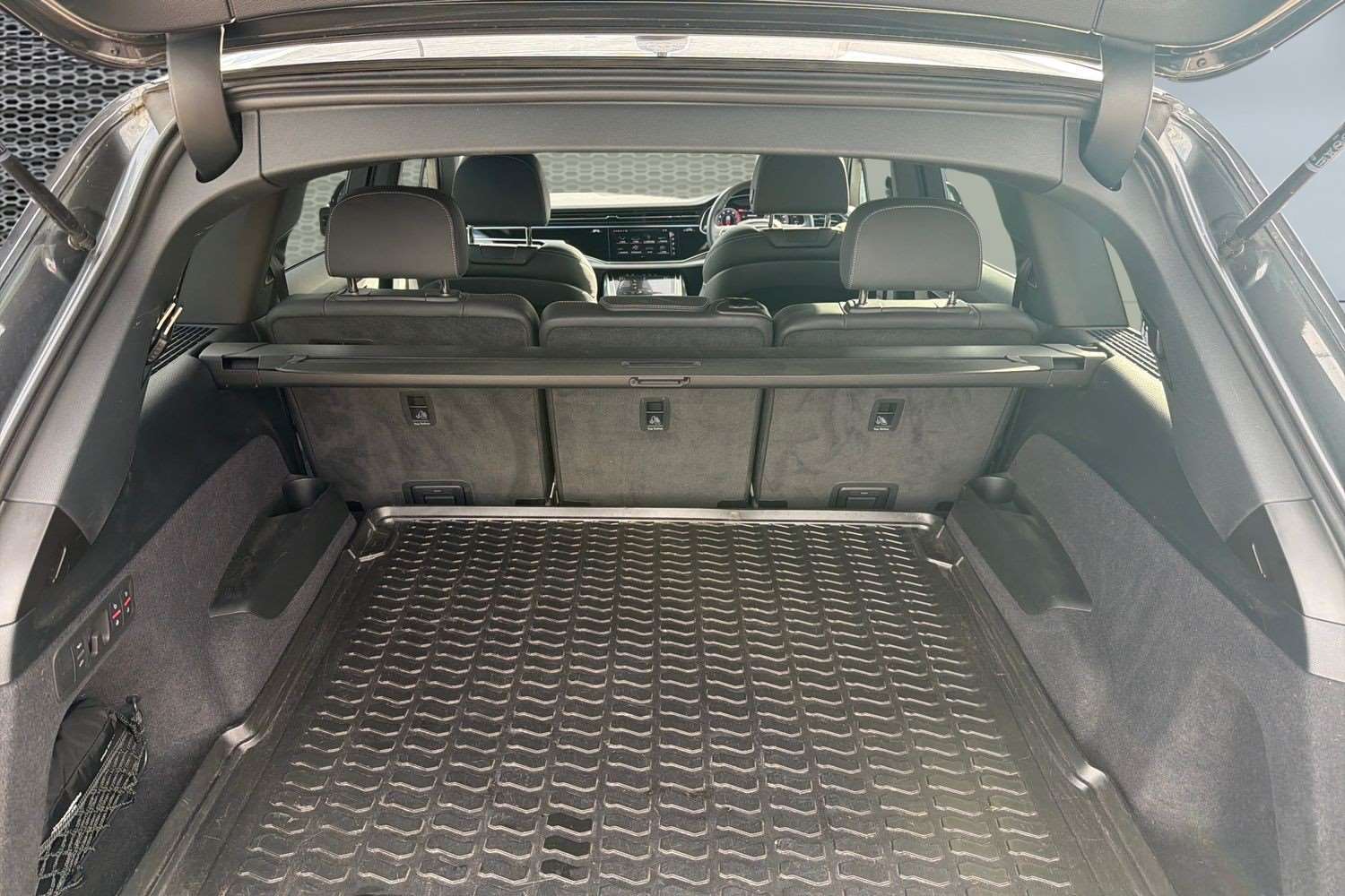 Used Audi Q7 2024 for sale - 76475935: Photo 13