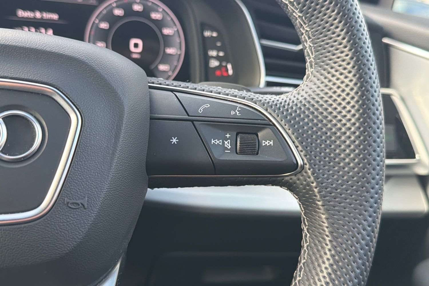 Used Audi Q7 2024 for sale - 76475935: Photo 17