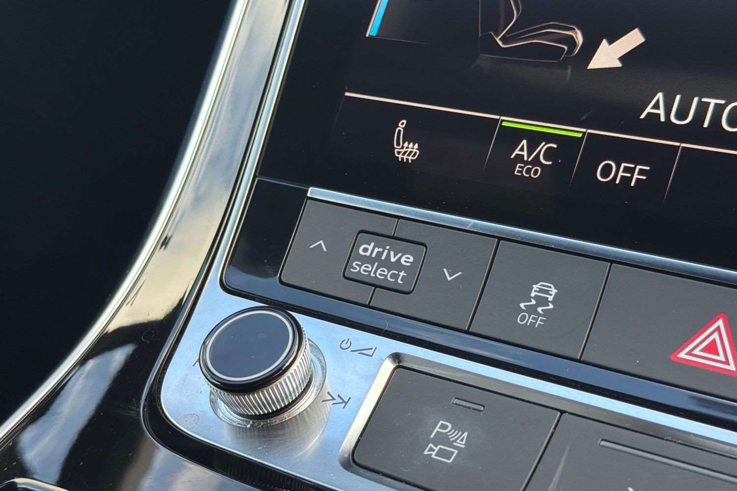 Used Audi Q7 2024 for sale - 76475935: Photo 30