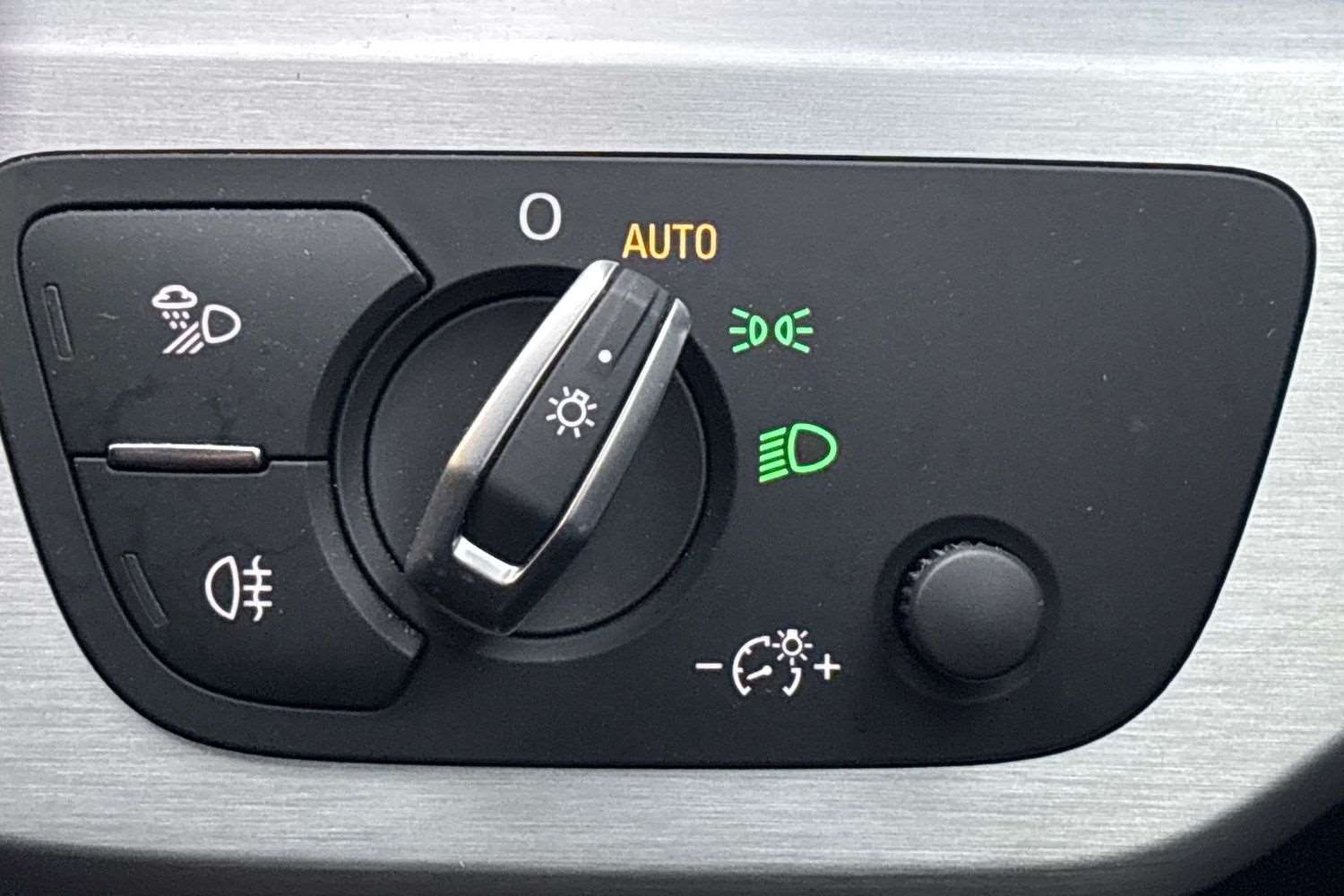 Used Audi A4 2019 for sale - 77000252: Photo 35