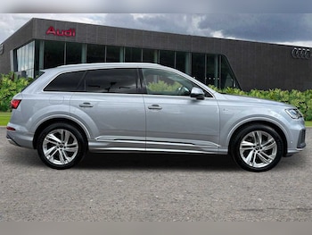 Used Audi Q7 2021 for sale - 77500266: Photo