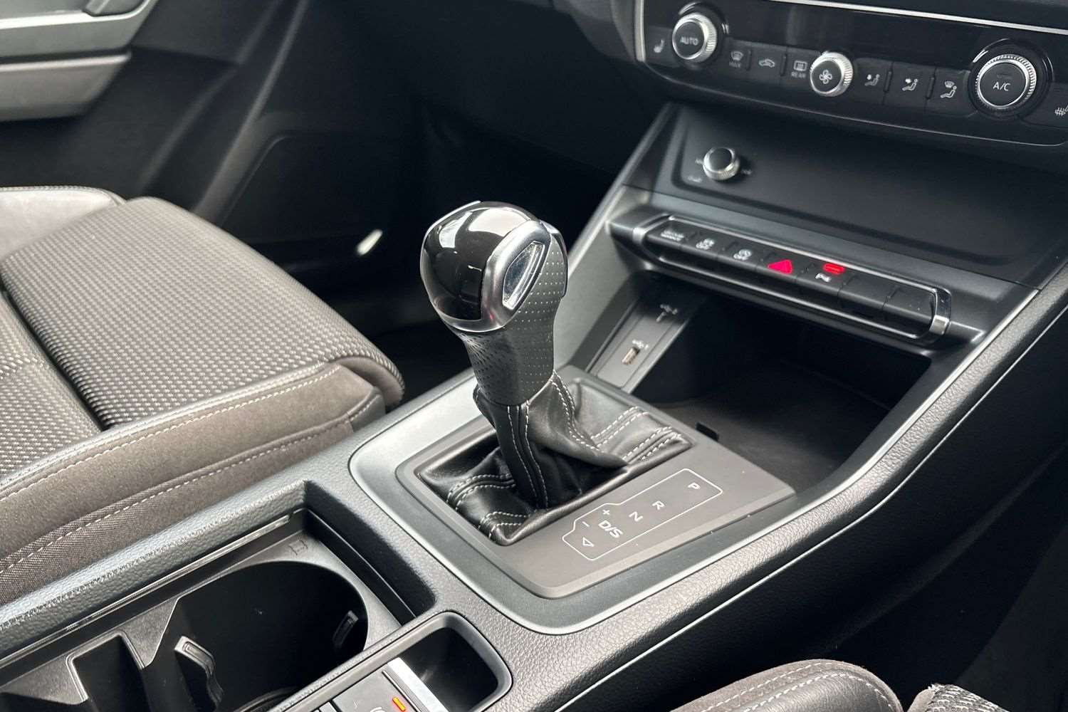 Used Audi Q3 2019 for sale - 76515587: Photo 15