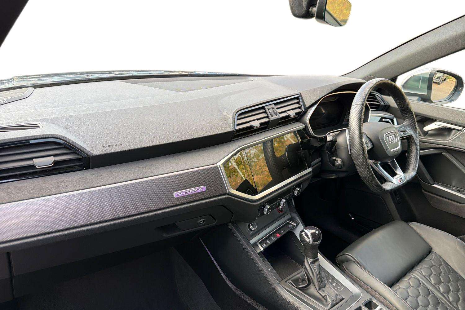 Used Audi RS Q3 2022 for sale - 76063401: Photo 2