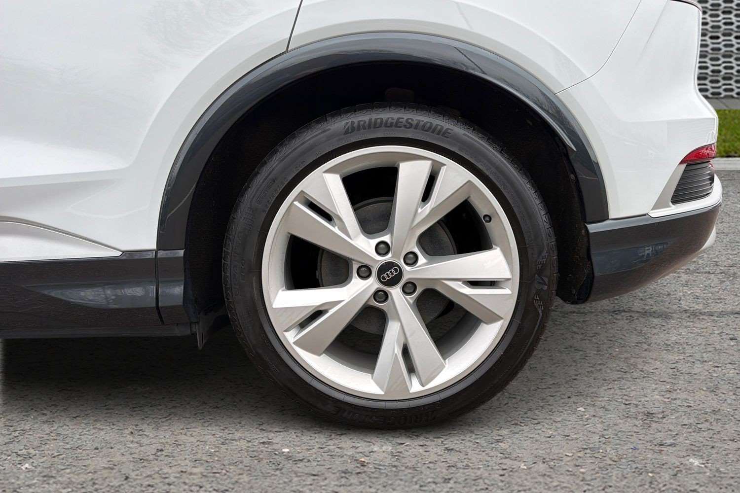 Used Audi Q4 e-tron 2023 for sale - 78010041: Photo 11