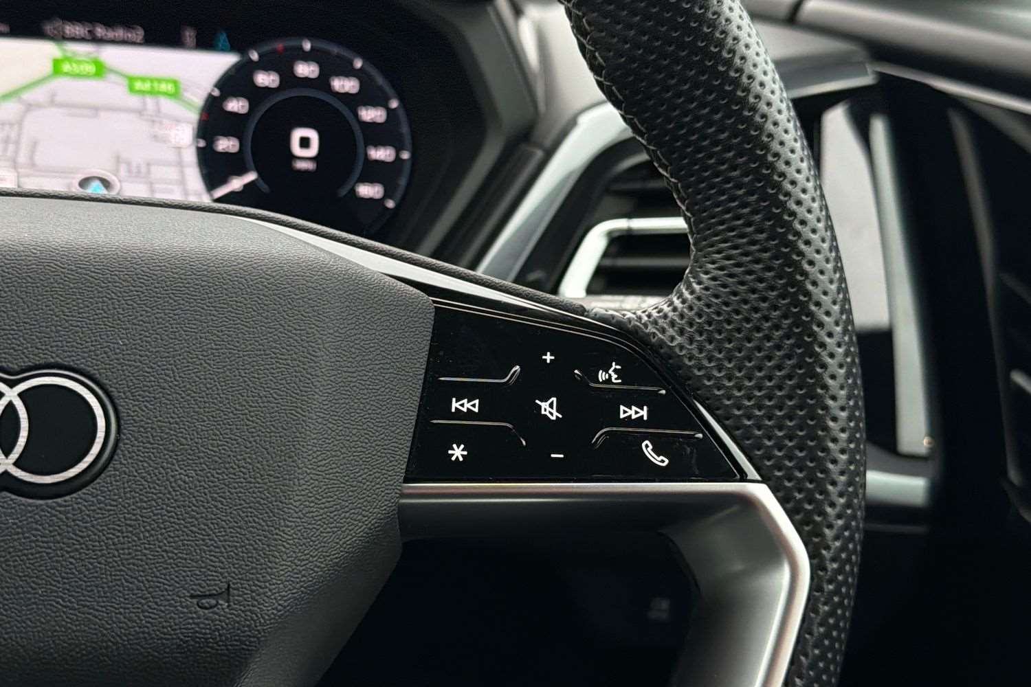 Used Audi Q4 e-tron 2023 for sale - 78010041: Photo 17