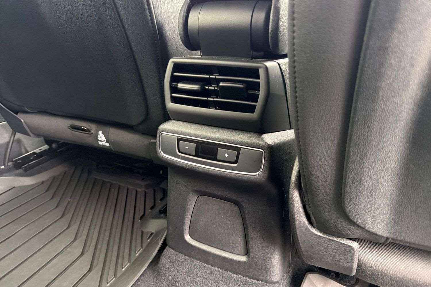 Used Audi Q4 e-tron 2023 for sale - 78010041: Photo 23