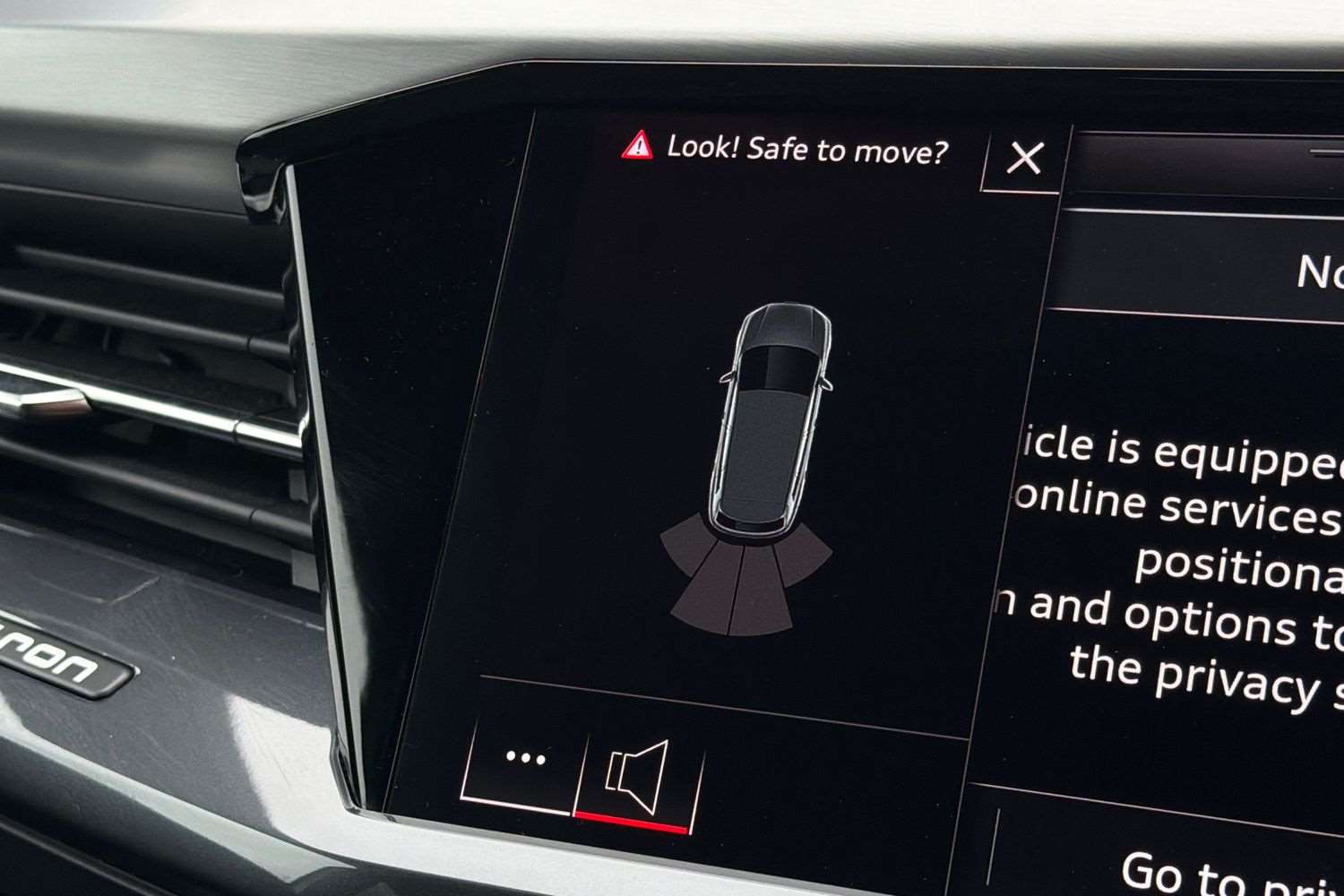 Used Audi Q4 e-tron 2023 for sale - 78010041: Photo 26