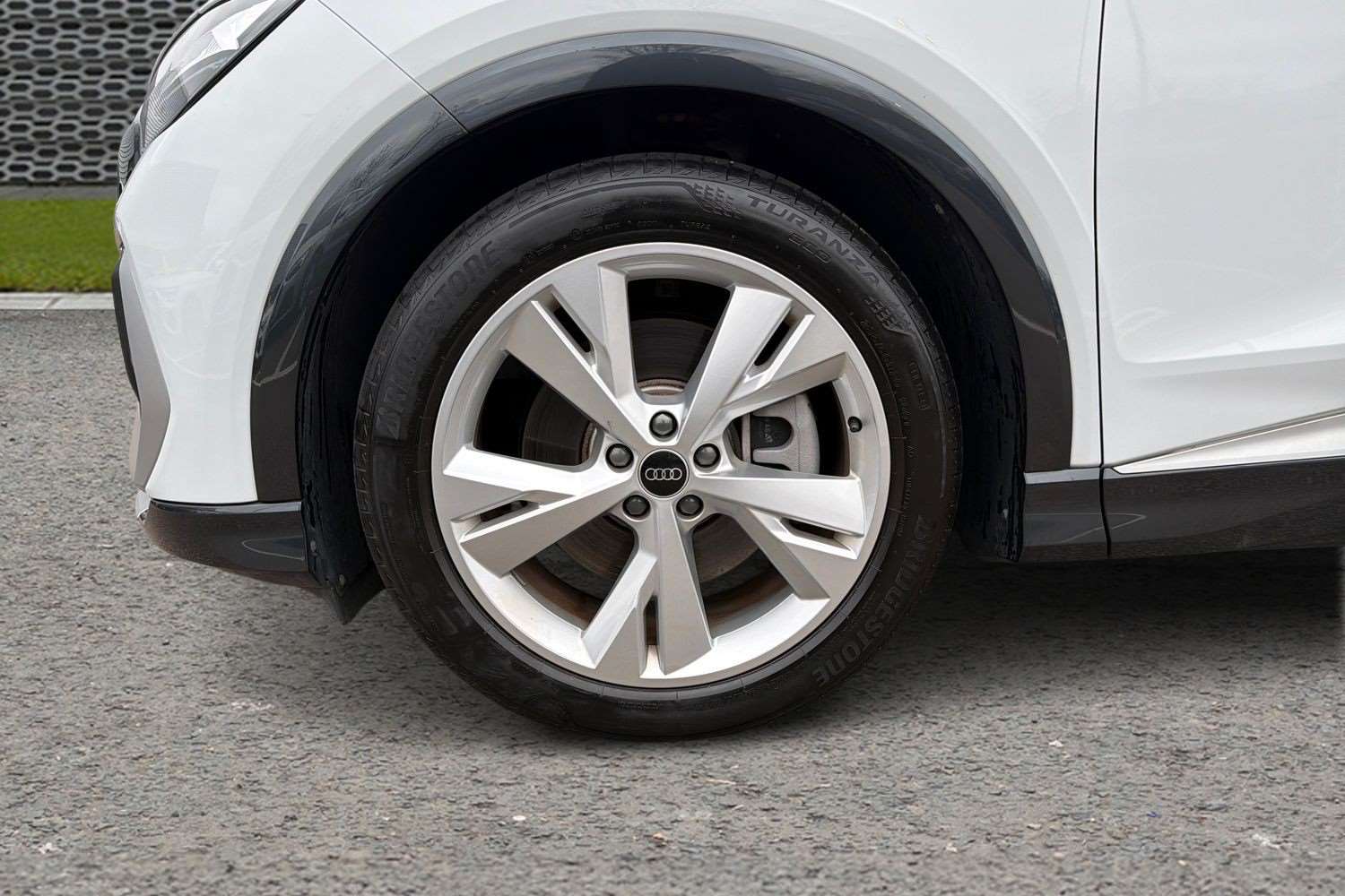 Used Audi Q4 e-tron 2023 for sale - 78010041: Photo 9