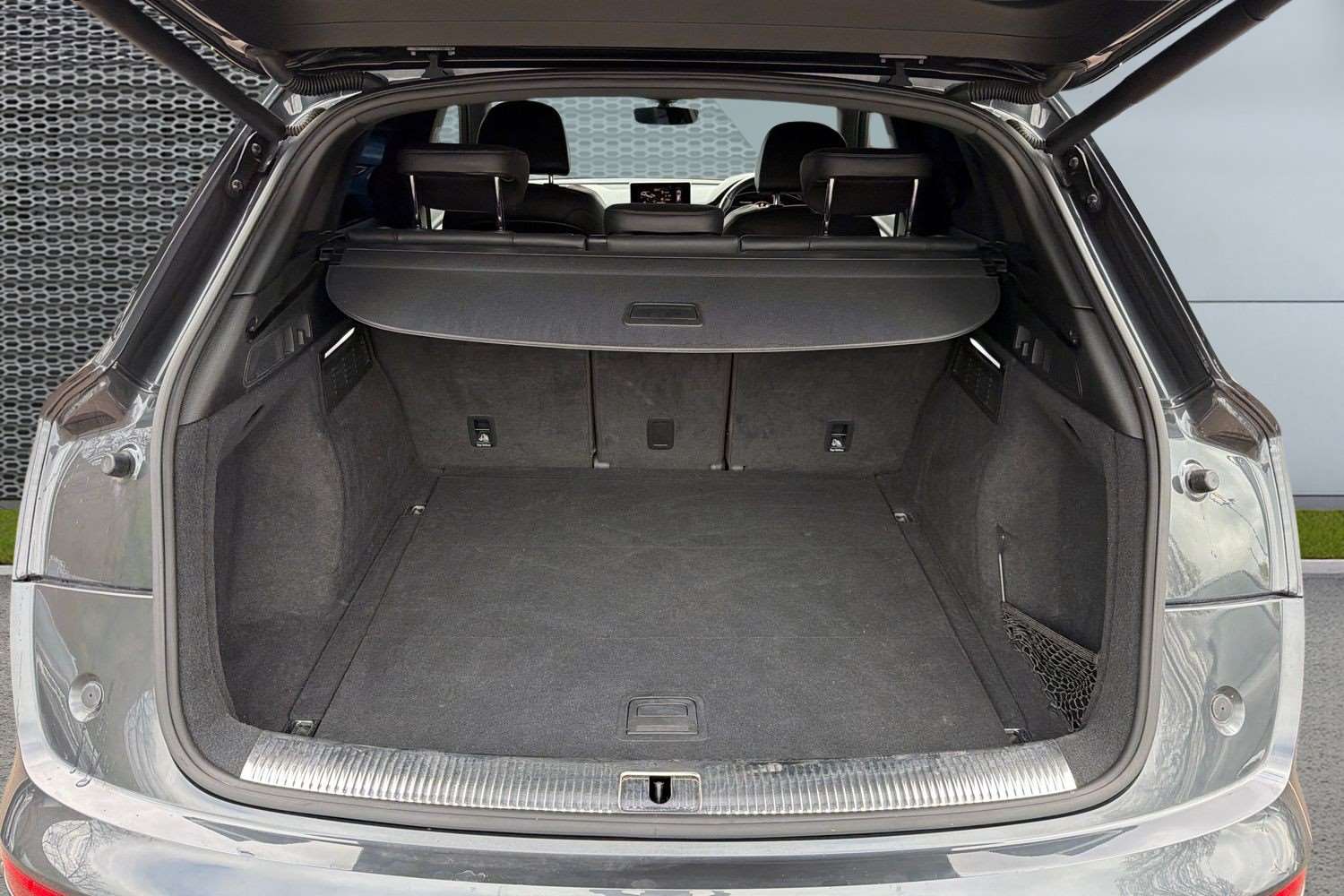 Used Audi Q5 2018 for sale - 78129617: Photo 13