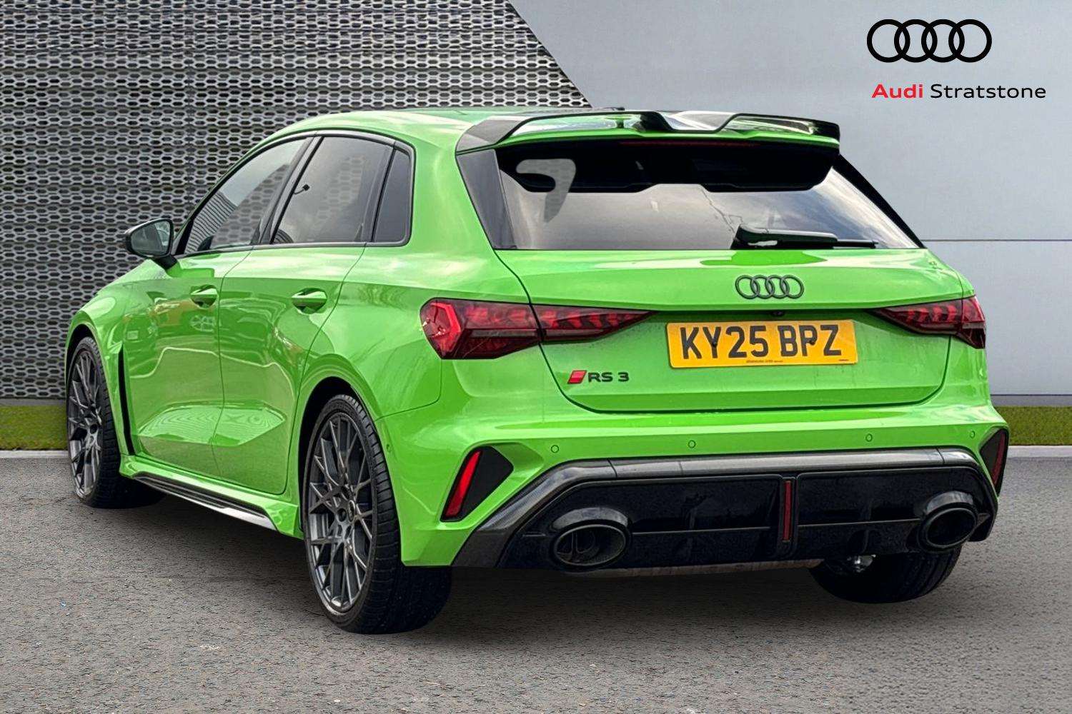 Used Audi RS3 2025 for sale - 77373708: Photo 3