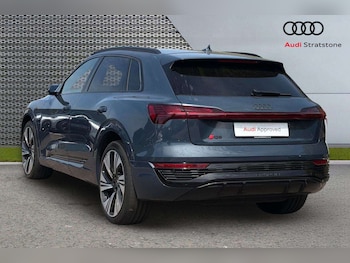 Used Audi Q8 2024 for sale - 79415191: Photo