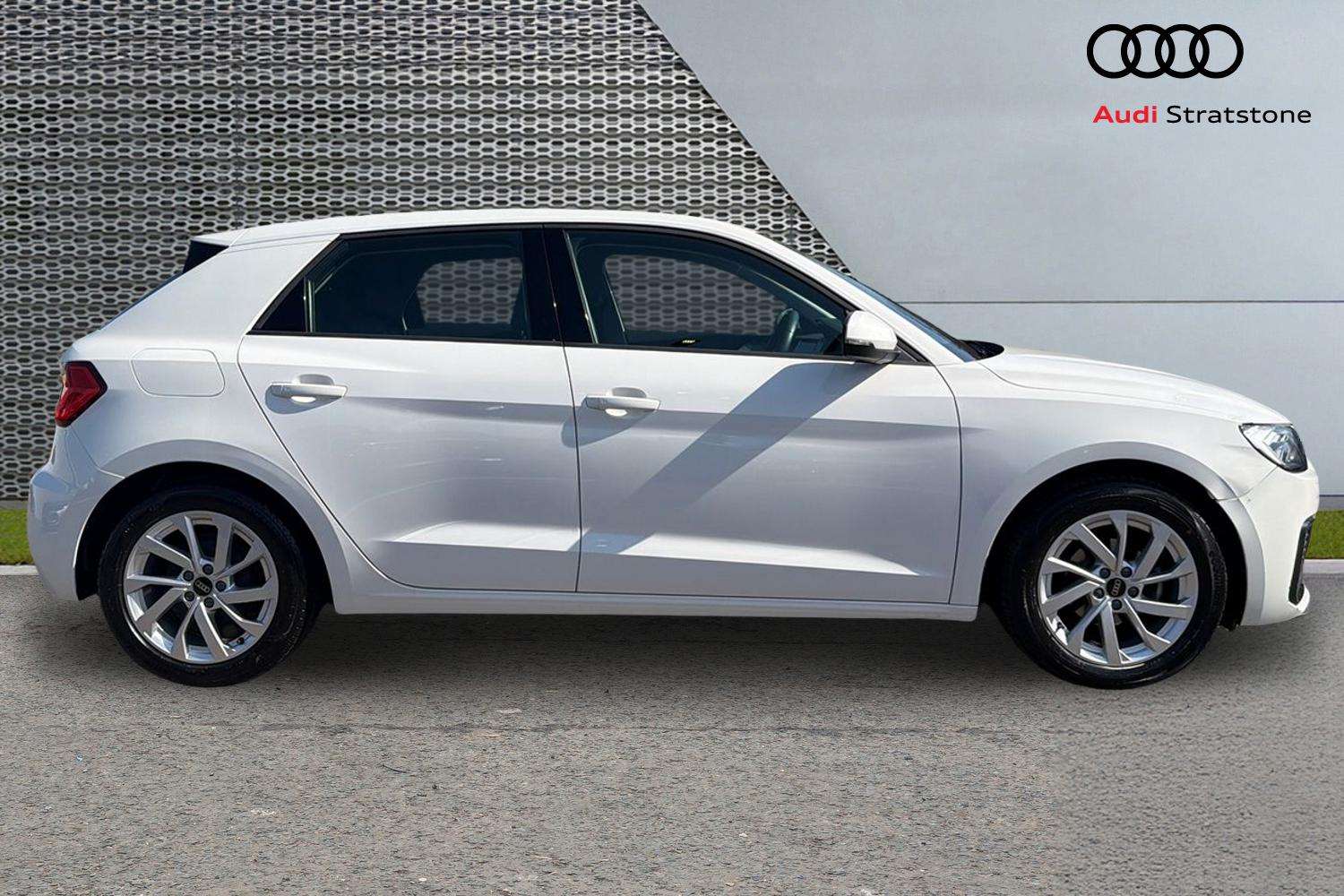 Used Audi A1 2023 for sale - 78173675: Photo 4