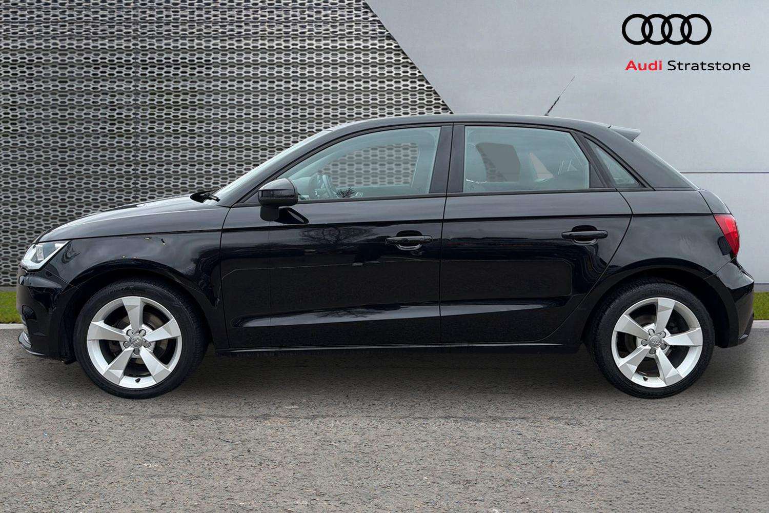 Used Audi A1 2018 for sale - 78129611: Photo 8