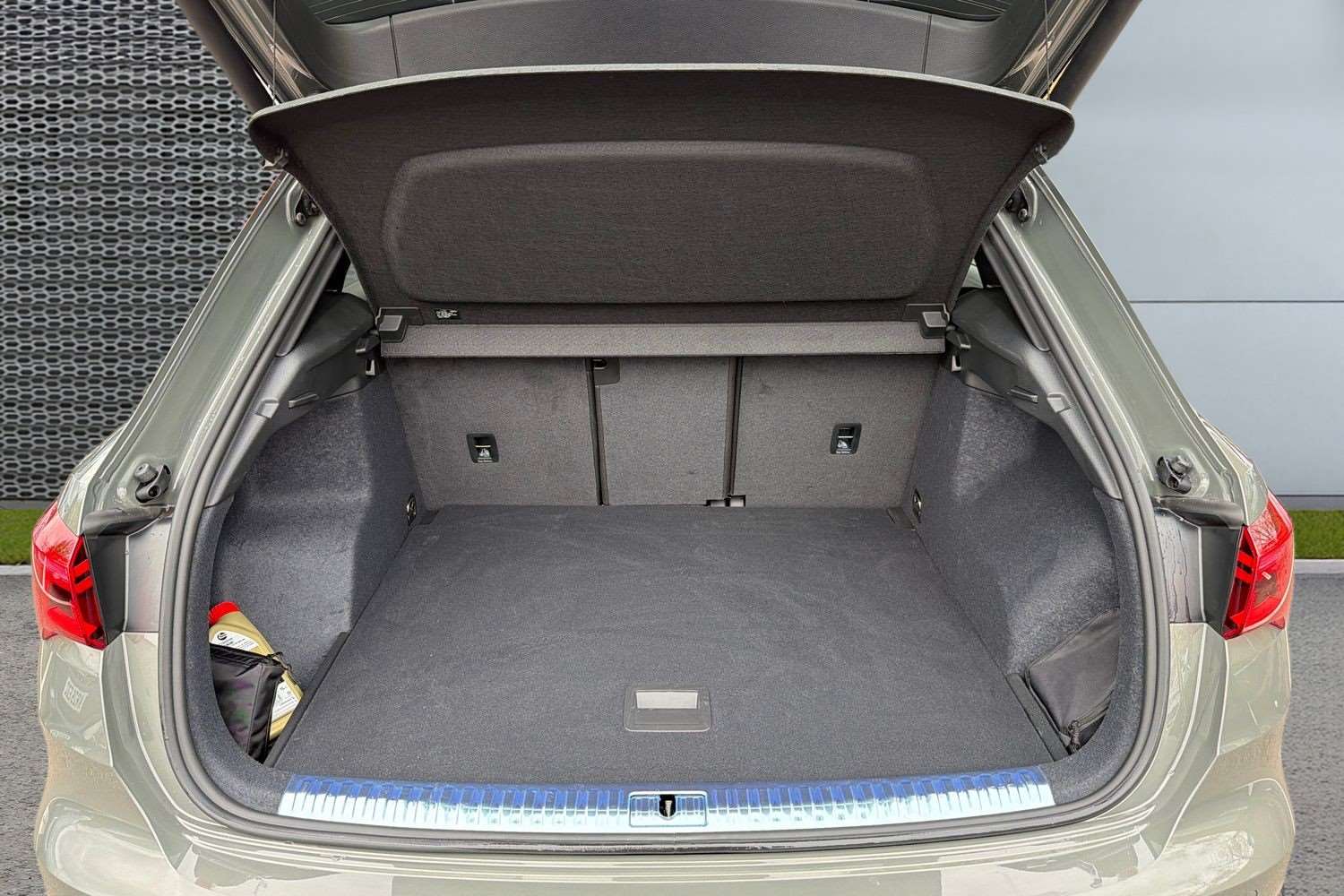 Used Audi Q3 2025 for sale - 76421064: Photo 13