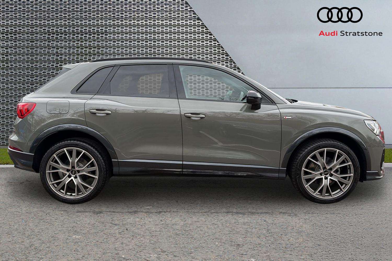 Used Audi Q3 2025 for sale - 76421064: Photo 4