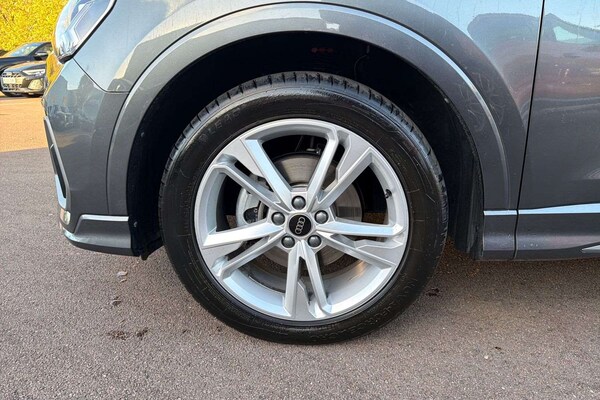 Used Audi Q3 for sale - 76242569: Photo 10