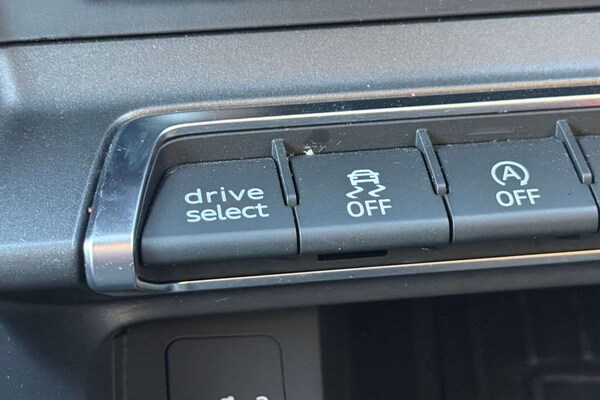 Used Audi Q3 for sale - 76242569: Photo 29