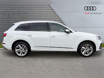 Used Audi Q7 2024 for sale - 76230340: Photo