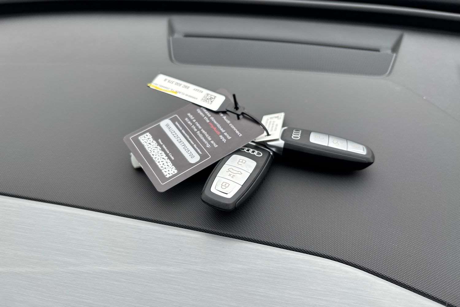 Used Audi Q4 e-tron 2025 for sale - 77772160: Photo 25