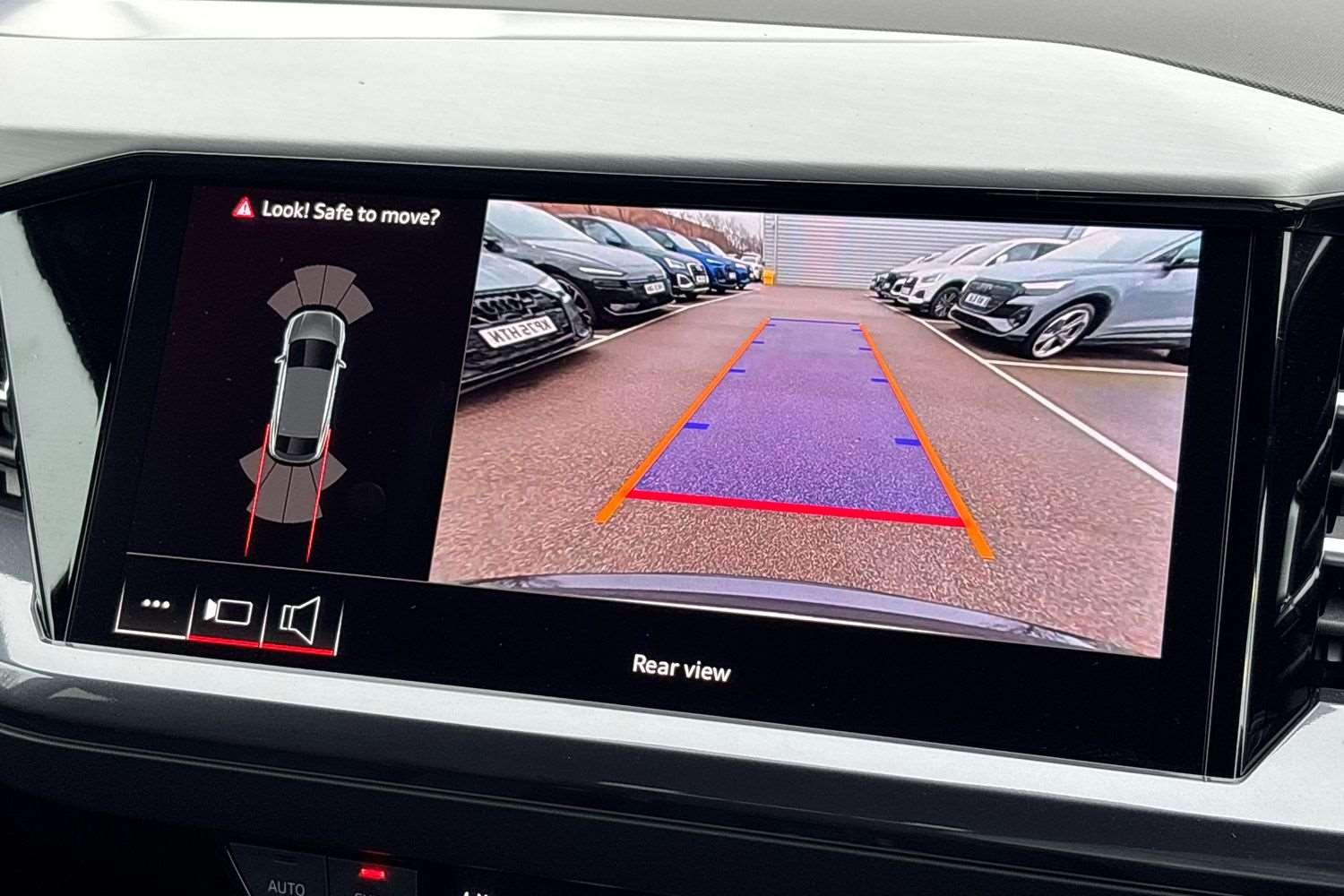 Used Audi Q4 e-tron 2025 for sale - 77772160: Photo 26