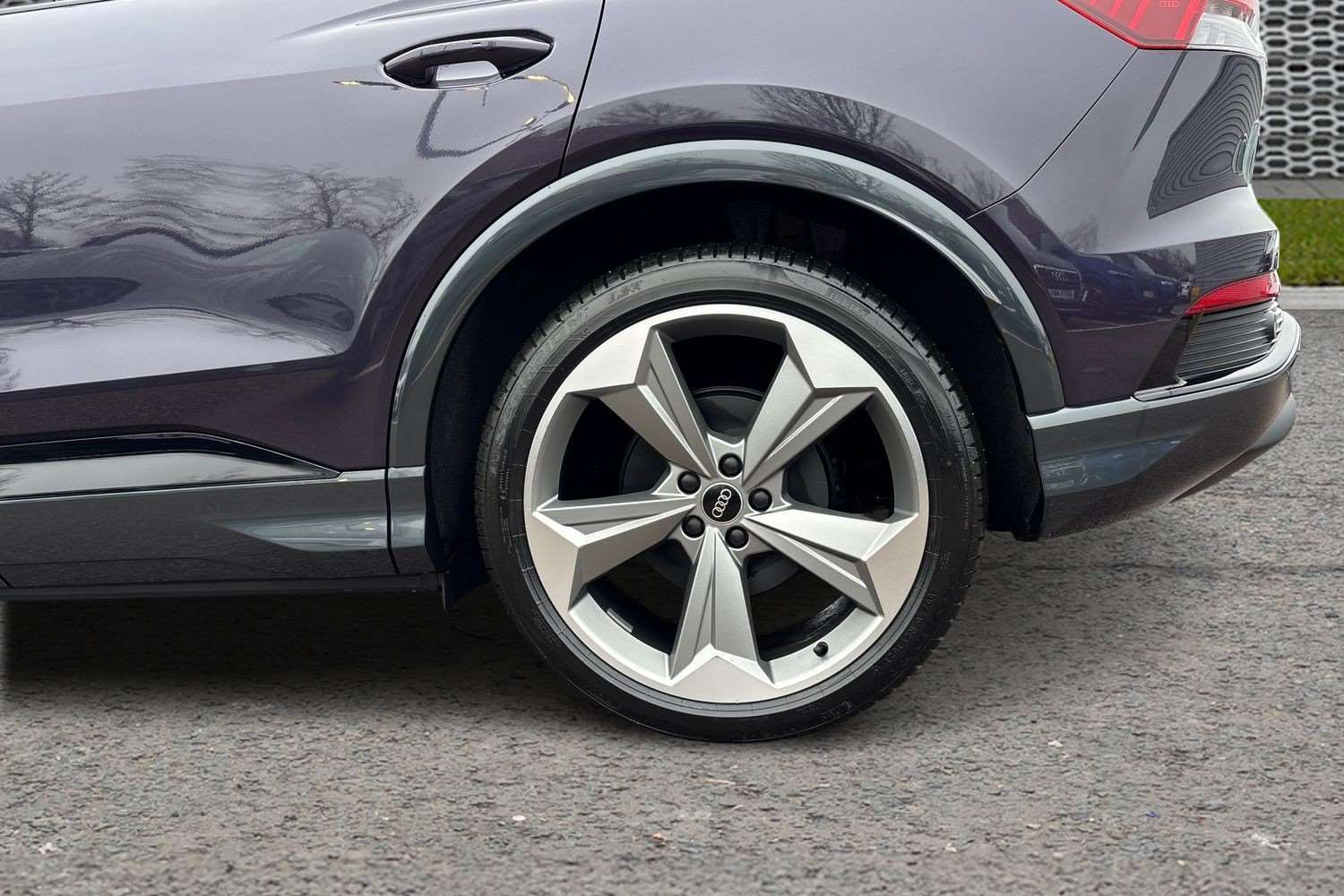 Used Audi Q4 e-tron 2025 for sale - 77772160: Photo 9