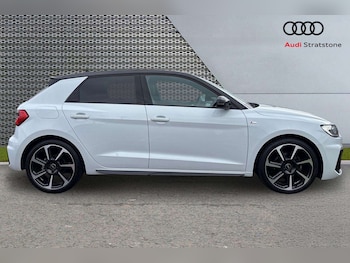 Used Audi A1 2022 for sale - 77661124: Photo
