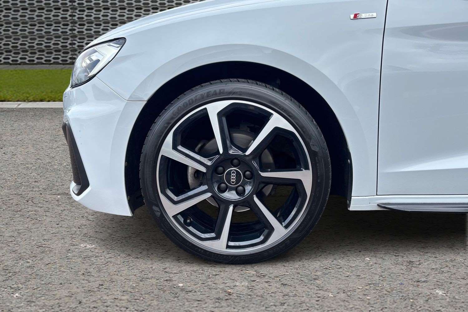 Used Audi A1 for sale - 77661124: Photo 9