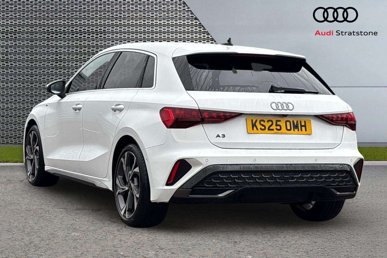 Used Audi A3 2025 for sale - 77615334: Photo 3