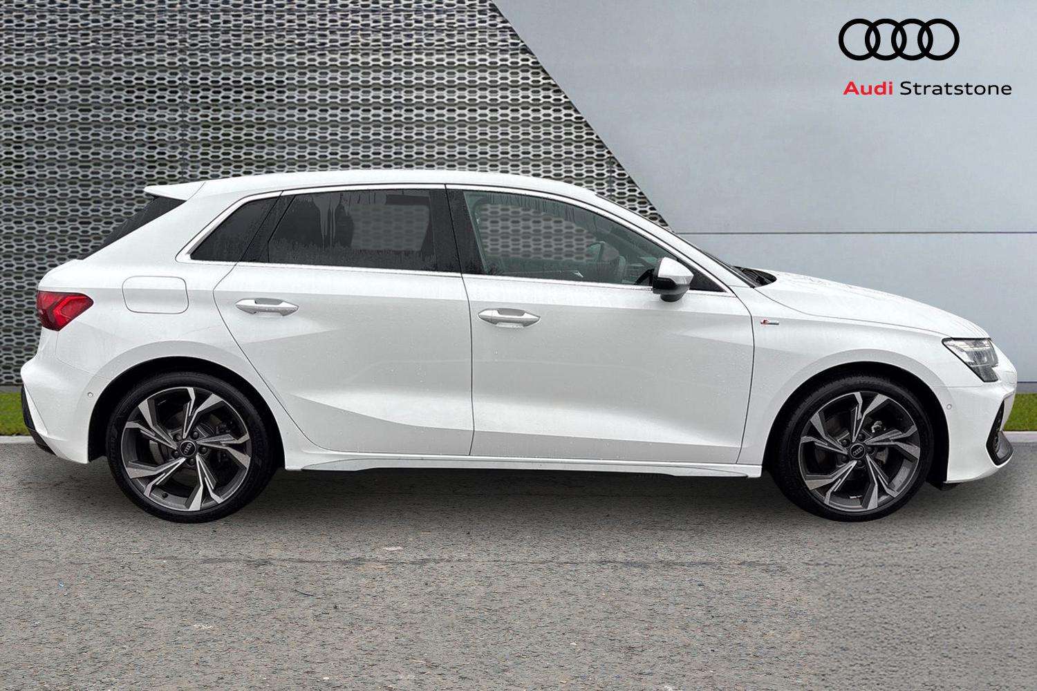 Used Audi A3 2025 for sale - 77615334: Photo 4