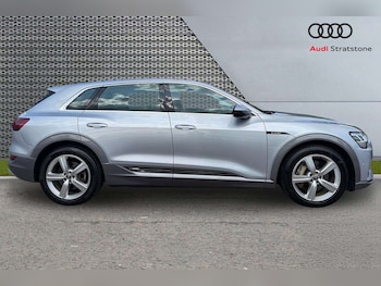 Used Audi e-tron 2020 for sale - 79319522: Photo