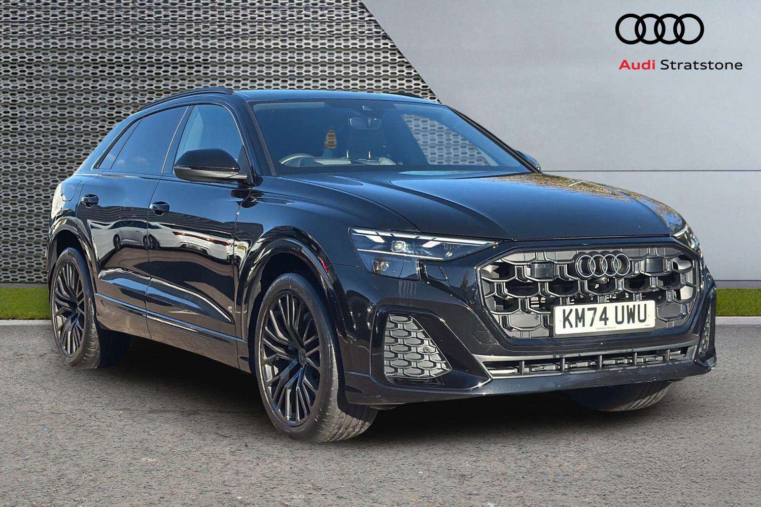 Used Audi Q8 2024 for sale - 76373689: Photo 1