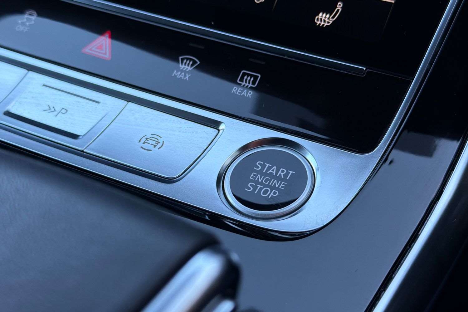 Used Audi Q8 2024 for sale - 76373689: Photo 29