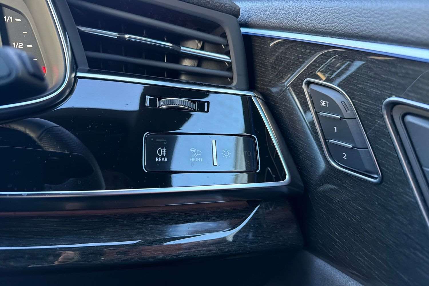 Used Audi Q8 2024 for sale - 76373689: Photo 33