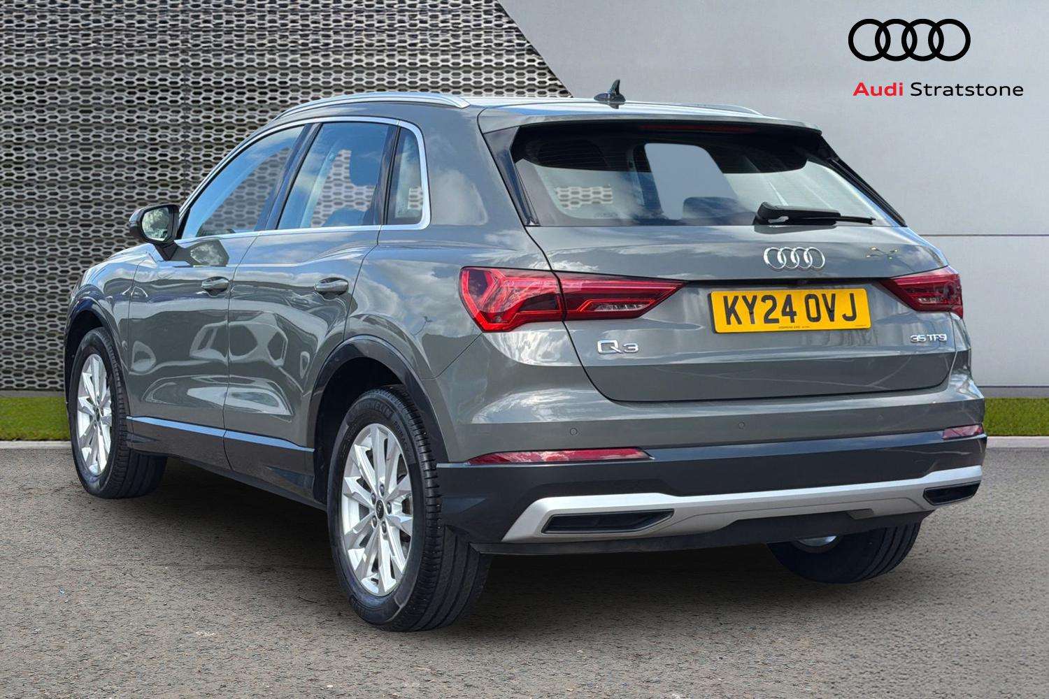 Used Audi Q3 2024 for sale - 78119188: Photo 3