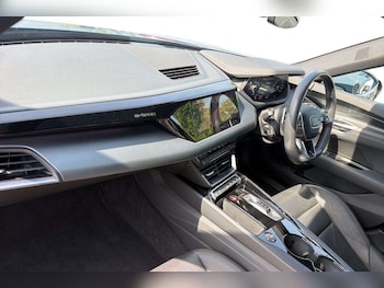 Used Audi e-tron GT 2022 for sale - 79499736: Photo