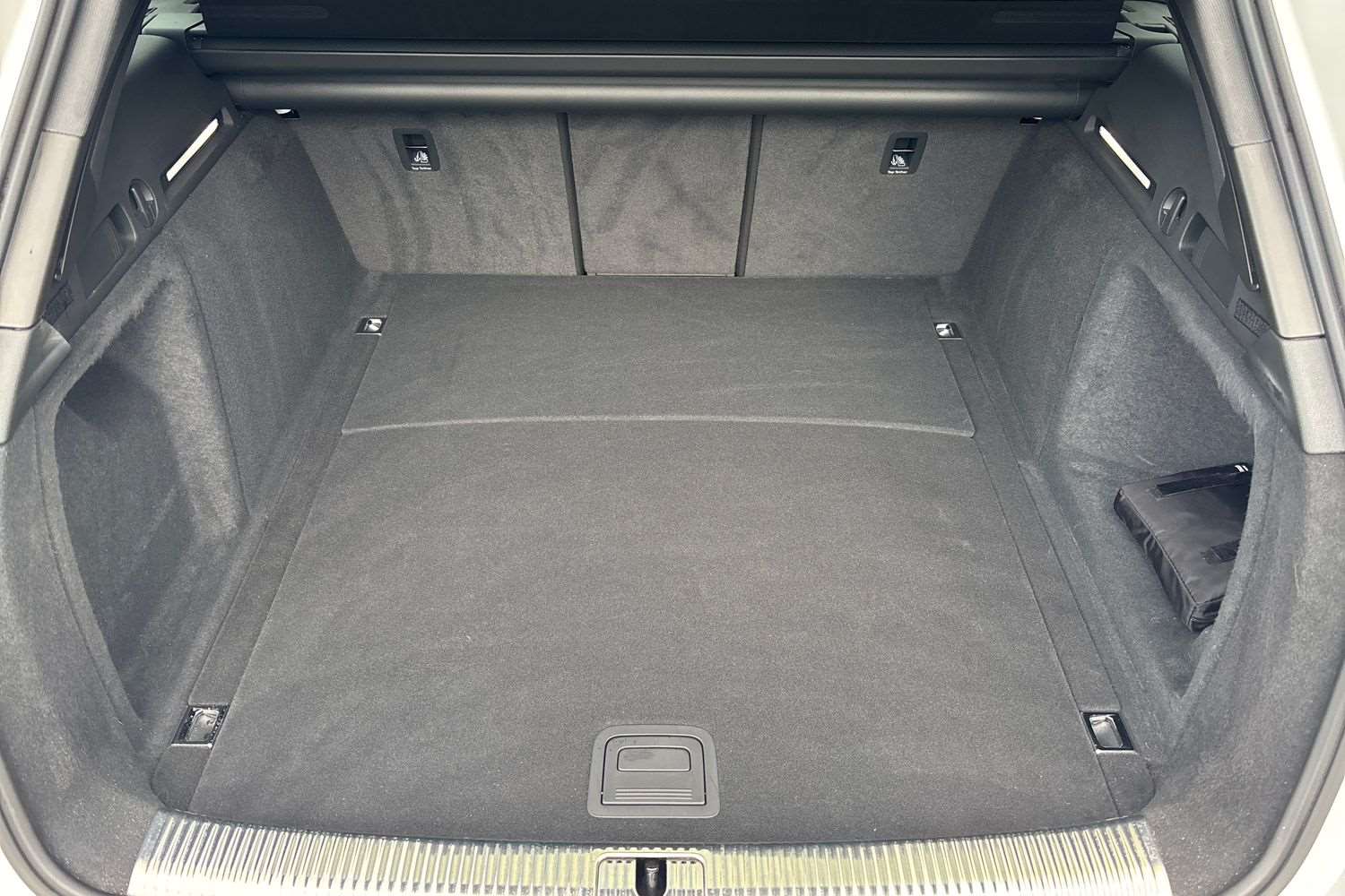 Used Audi A4 2023 for sale - 77373775: Photo 13