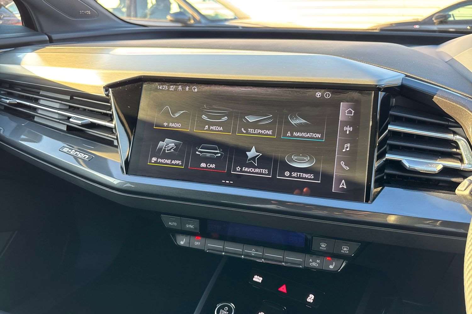 Used Audi Q4 e-tron 2023 for sale - 76804945: Photo 27