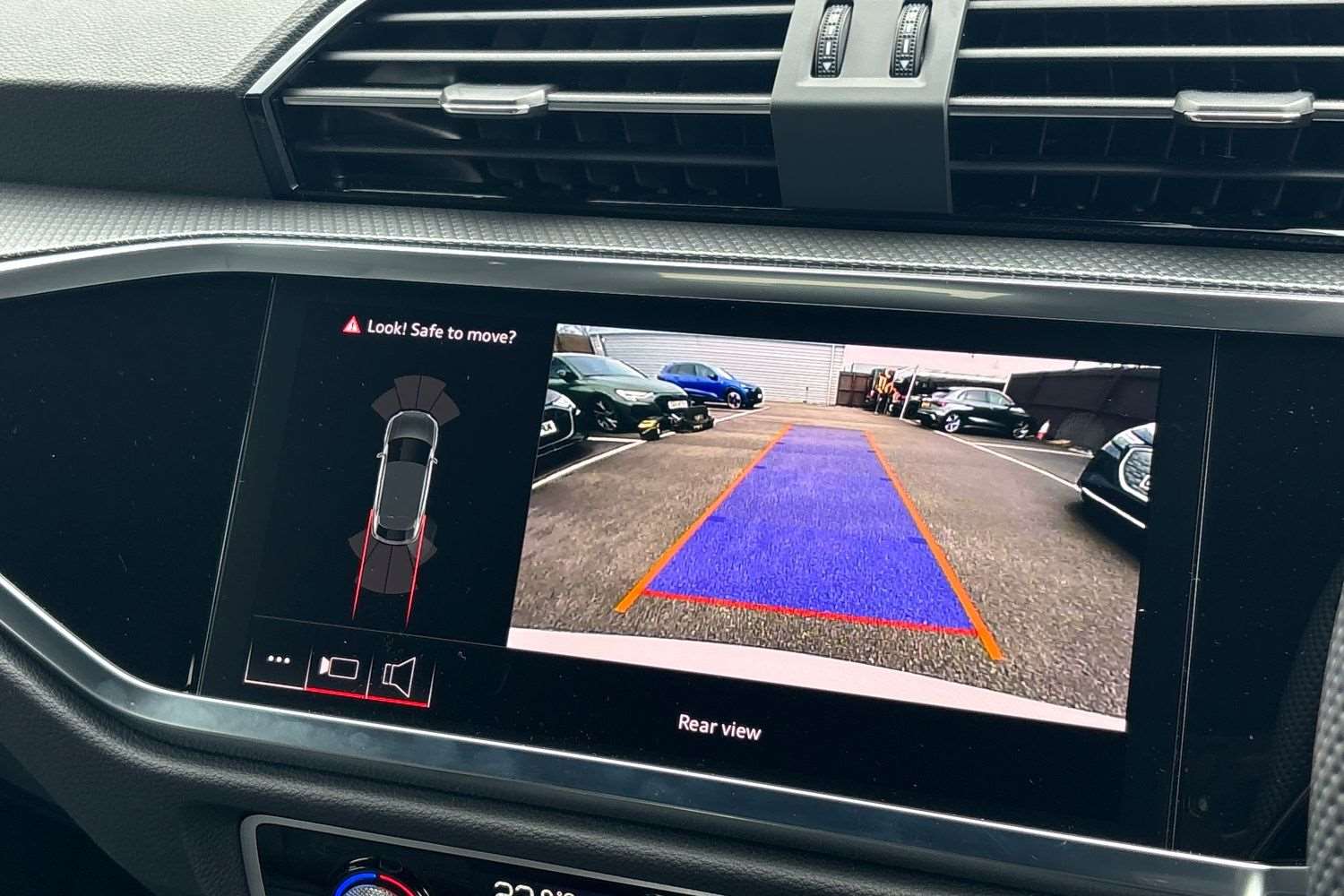 Used Audi Q3 2025 for sale - 77414781: Photo 26