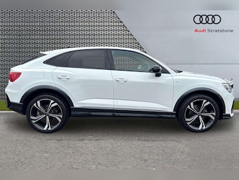 Used Audi Q3 2025 for sale - 77414781: Photo