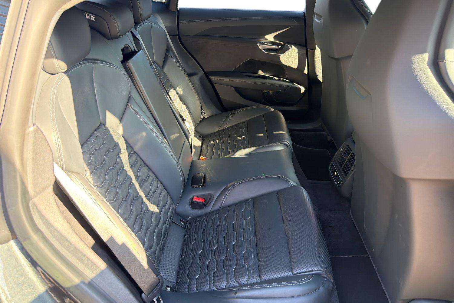 Used Audi RS e-tron GT 2022 for sale - 76034883: Photo 21