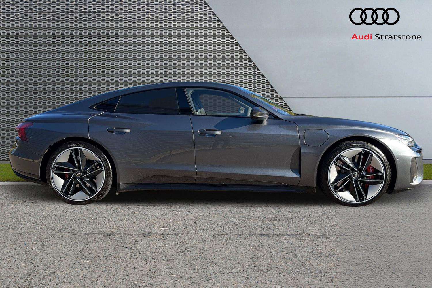 Used Audi RS e-tron GT 2022 for sale - 76034883: Photo 4