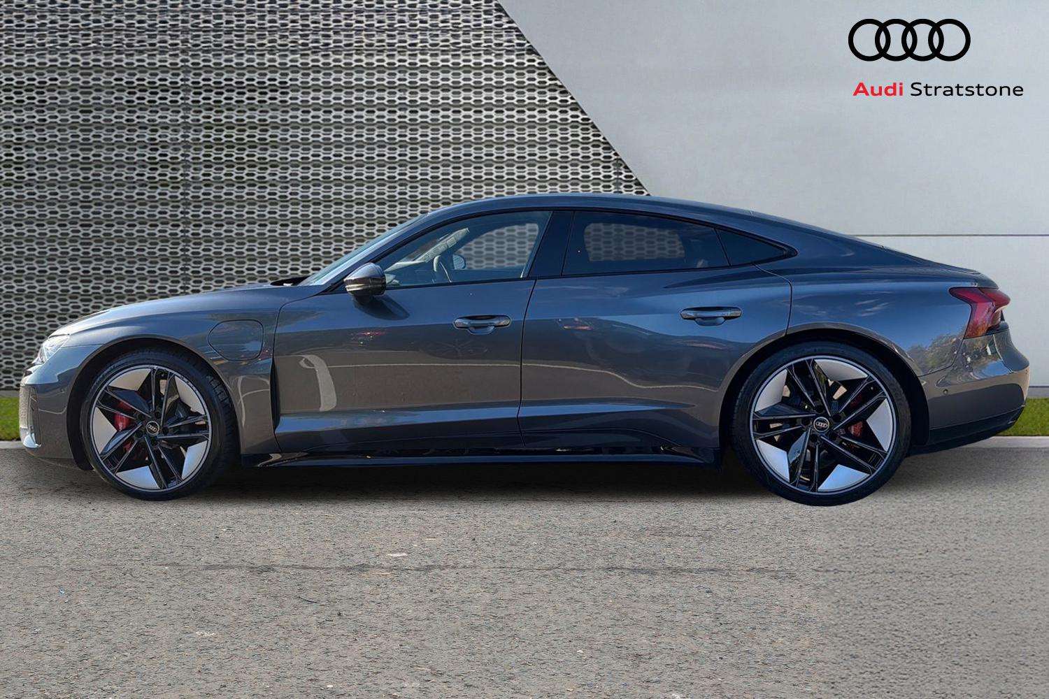 Used Audi RS e-tron GT 2022 for sale - 76034883: Photo 8