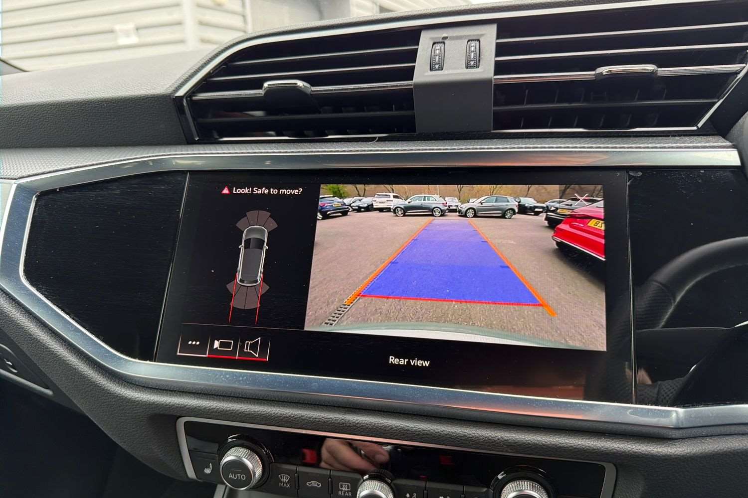 Used Audi Q3 for sale - 78119142: Photo 26