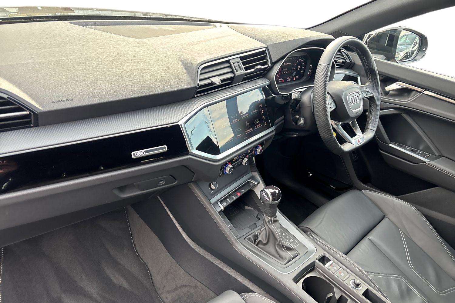 Used Audi Q3 2025 for sale - 76501784: Photo 2