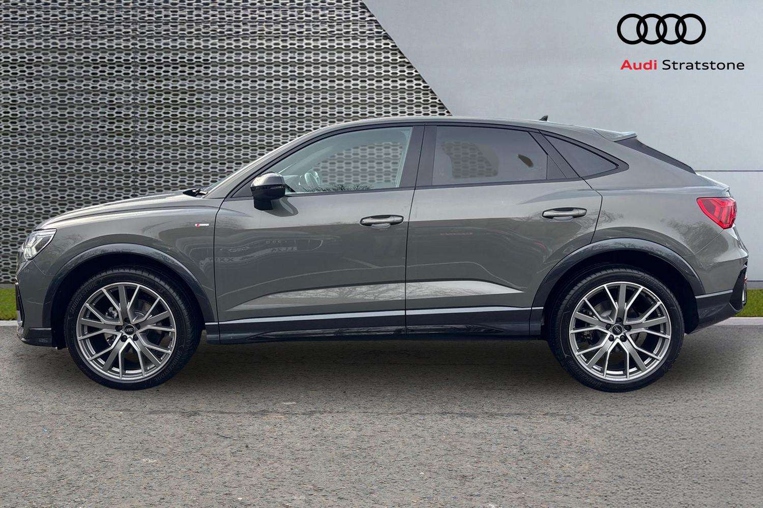 Used Audi Q3 2025 for sale - 76501784: Photo 8