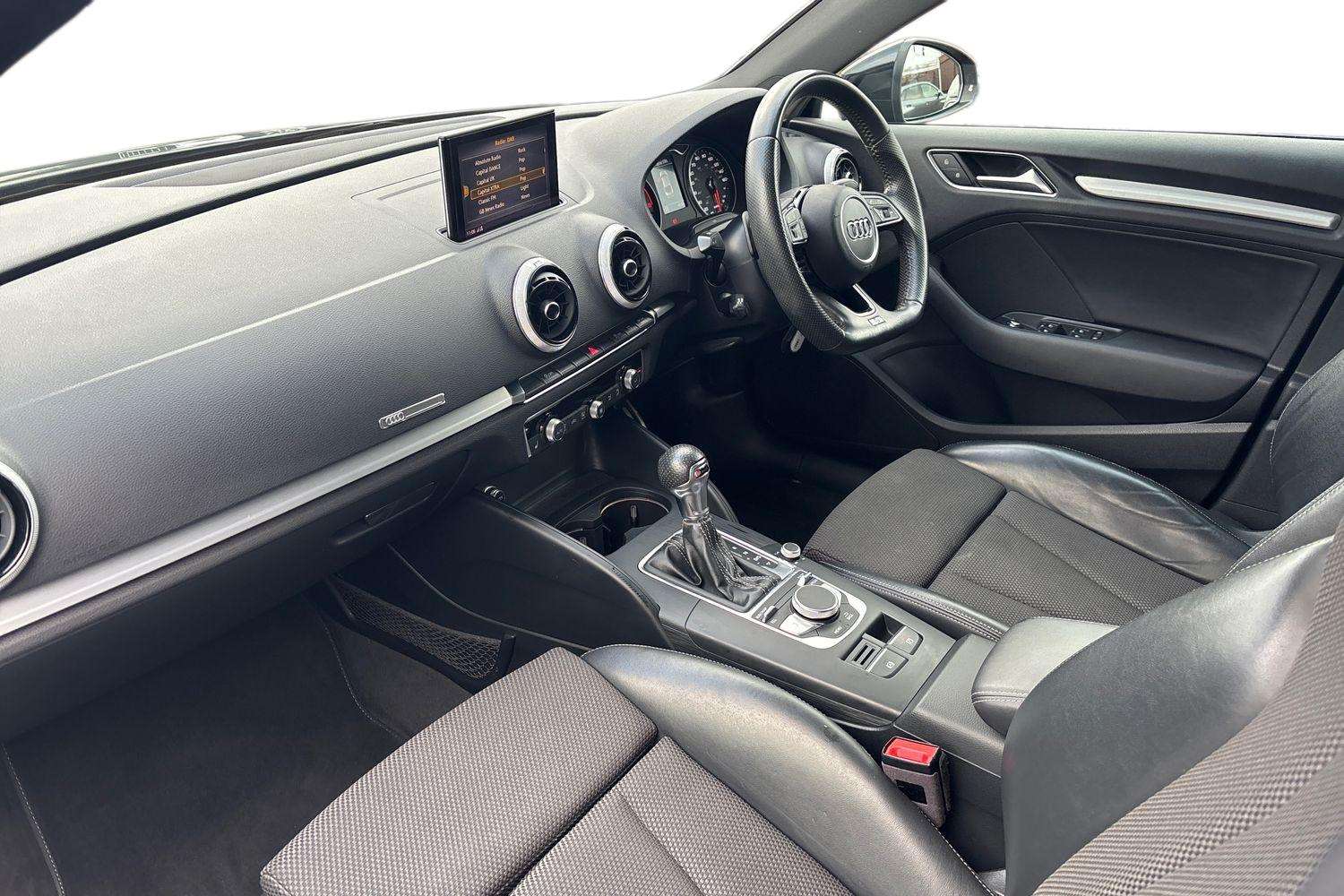 Used Audi A3 2018 for sale - 77373794: Photo 2