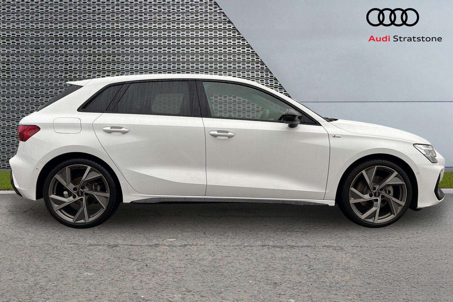 Used Audi A3 for sale - 77316464: Photo 4