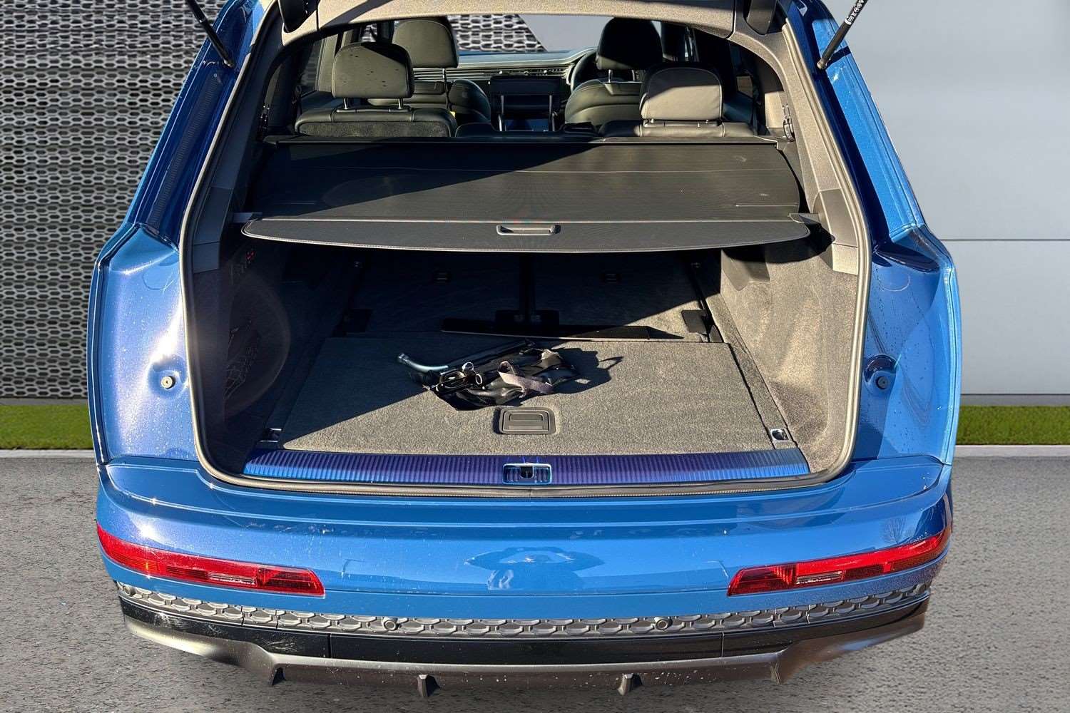 Used Audi Q7 2025 for sale - 76804801: Photo 13