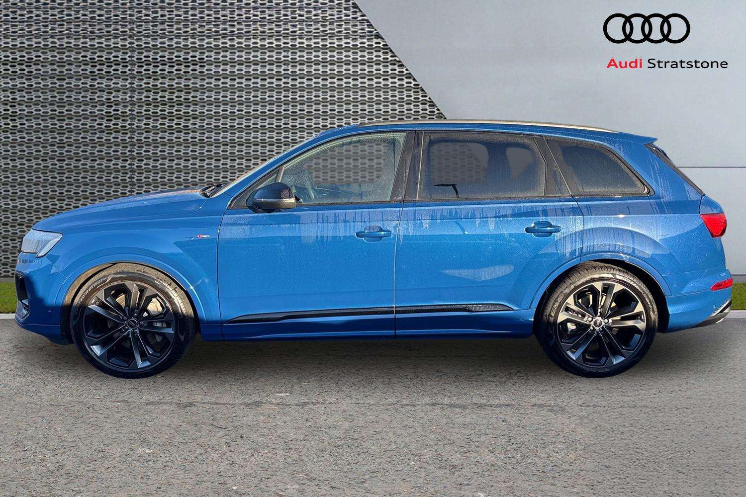 Used Audi Q7 2025 for sale - 76804801: Photo 8