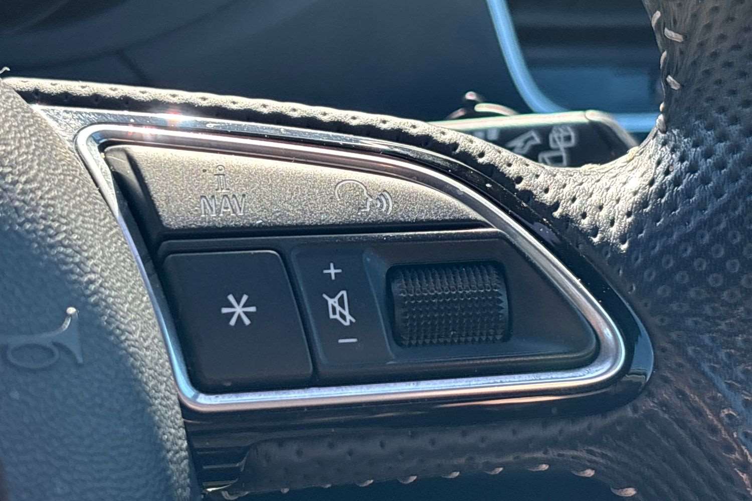 Used Audi Q3 2018 for sale - 78037570: Photo 17